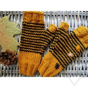 Зимни дамски ръкавици Moxxy - winter flowers