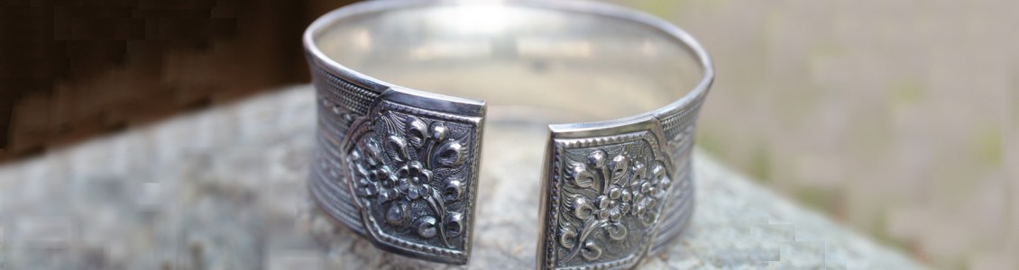 Ръчно изработени бижута