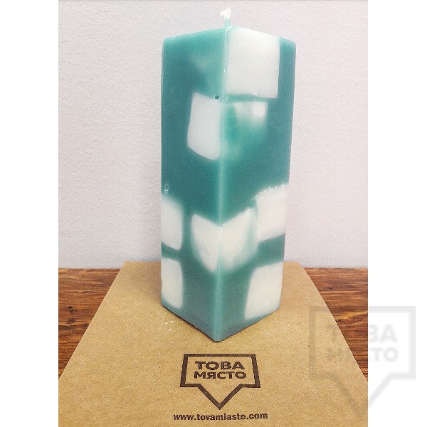 Ръчно изработена свещ От любов - чънк голяма