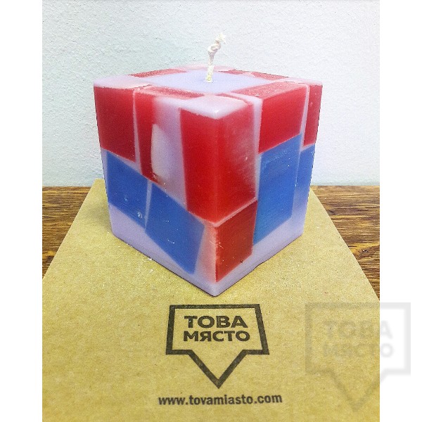 Ръчно изработена свещ От любов - чънк малка